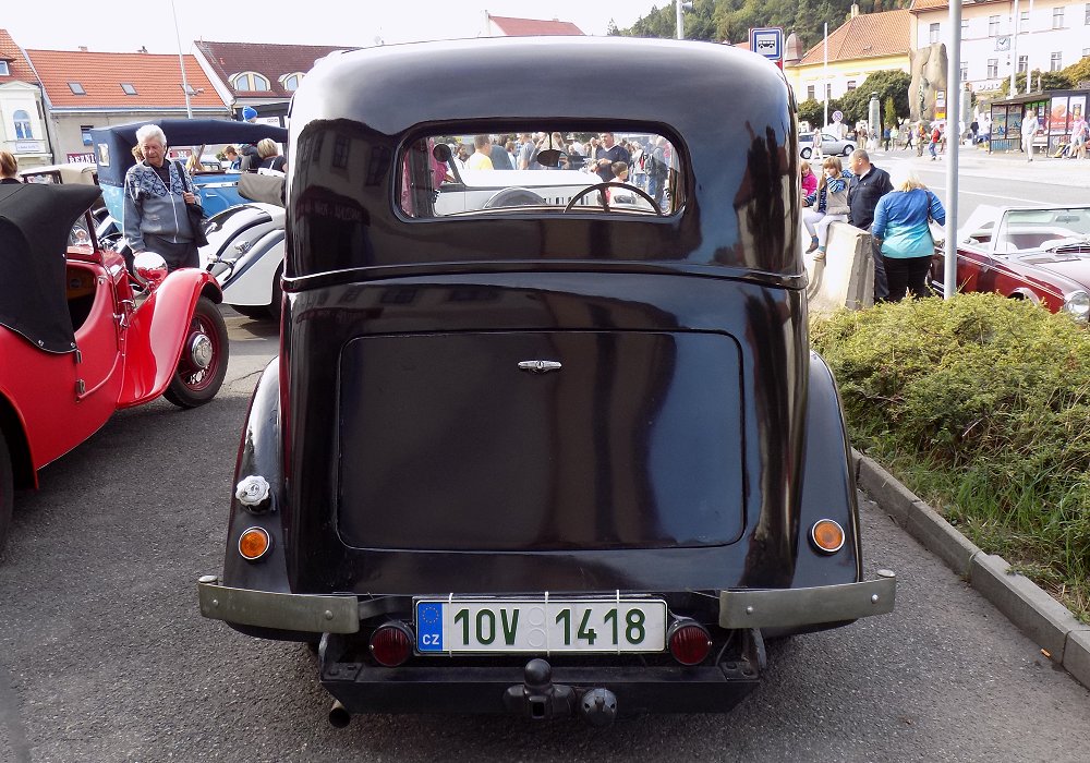 Armstrong Siddeley 12 Plus - Image 3