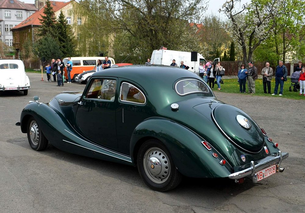 Bristol 400 - Image 2