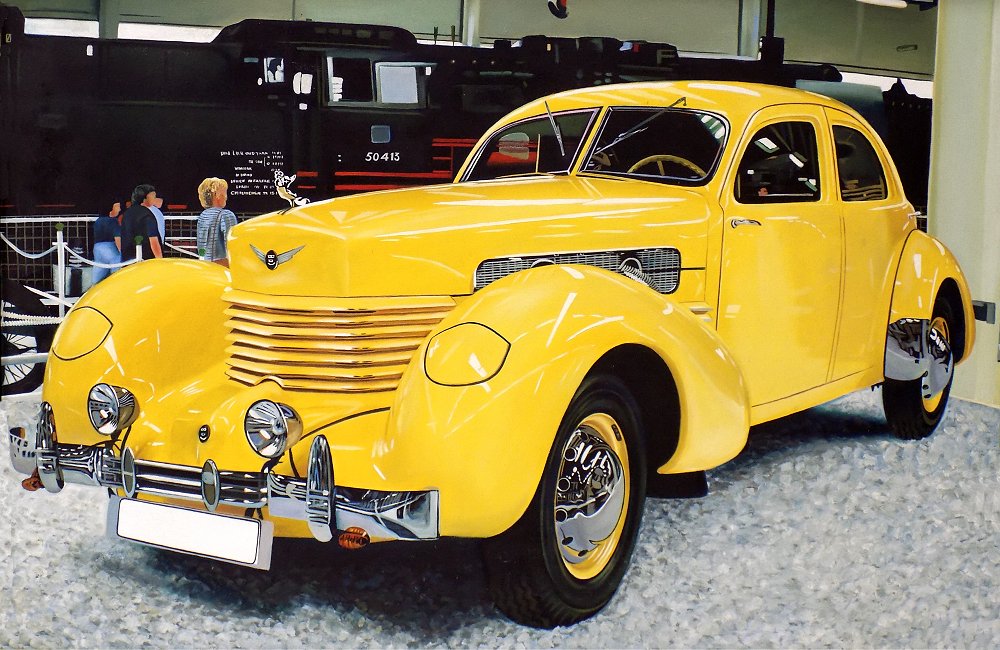 Cord 812 Sedan - Image 2