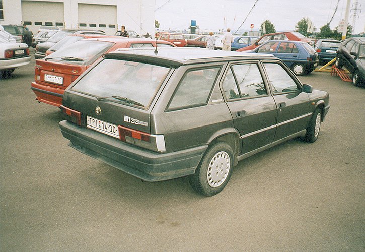 Alfa Romeo 33 1.8 TD Giardinetta