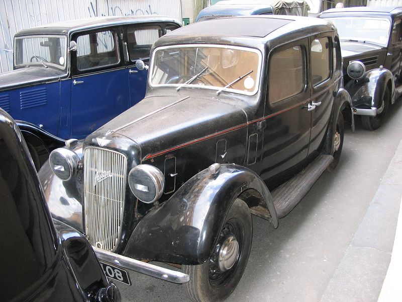 Austin 10/4 Cambridge Saloon Austin 10/4 Cambridge Saloon