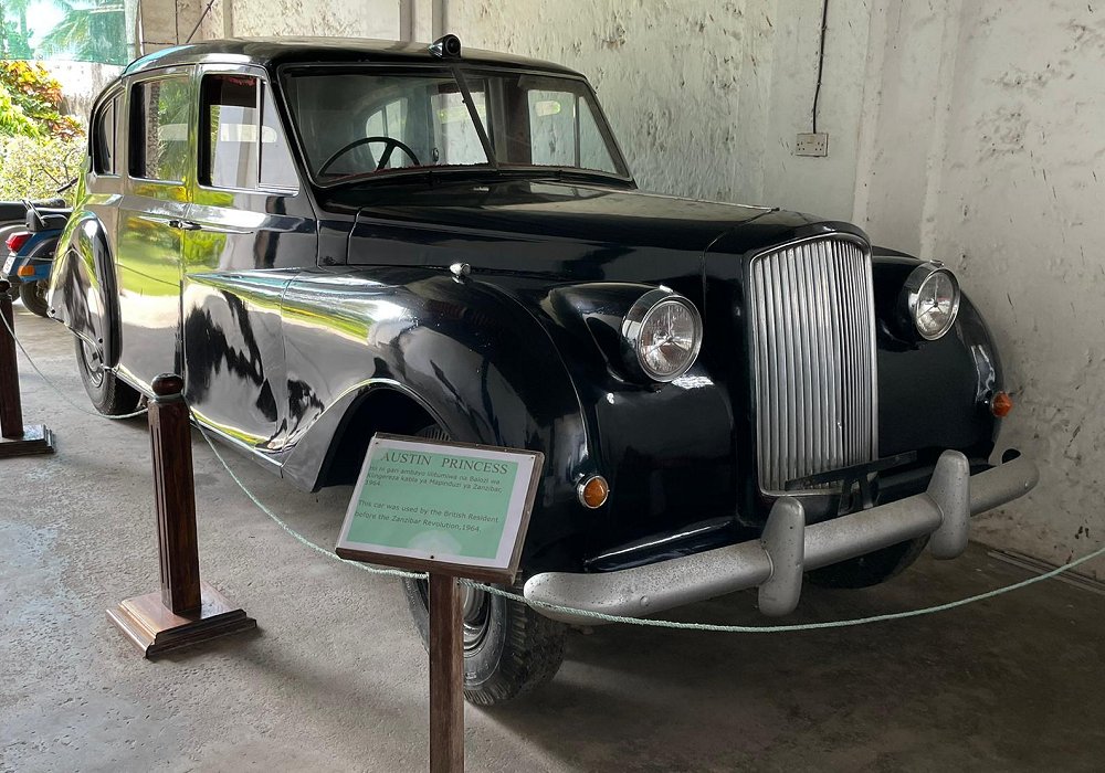 Austin Vanden Plas Princess Mk IV Limousine Austin Vanden Plas Princess Mk IV Limousine