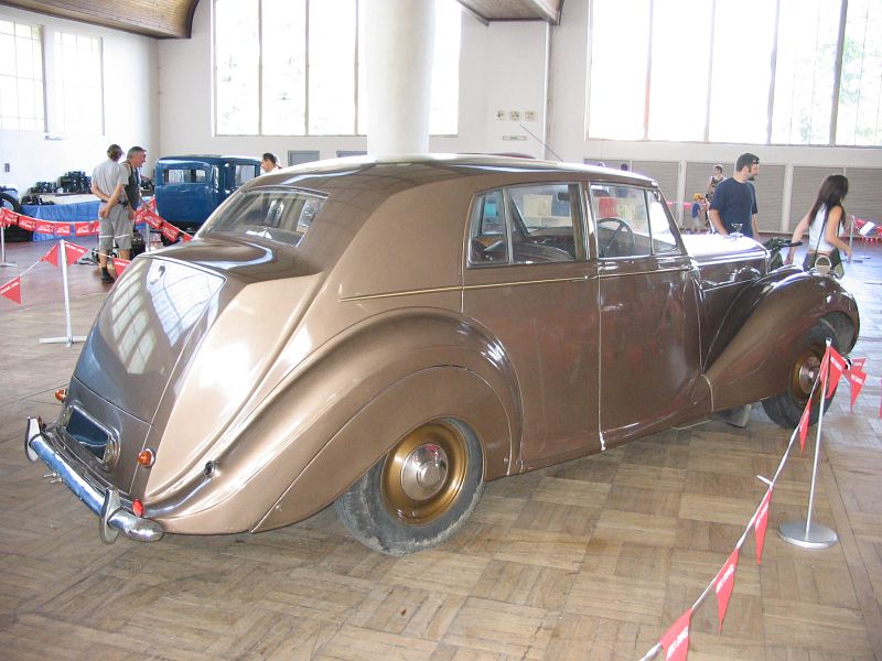 Bentley Mk VI James Yong Saloon
