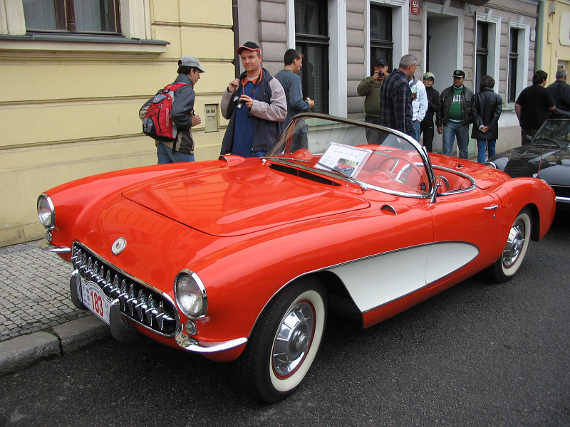 Chevrolet Corvette Roadster 225 HP