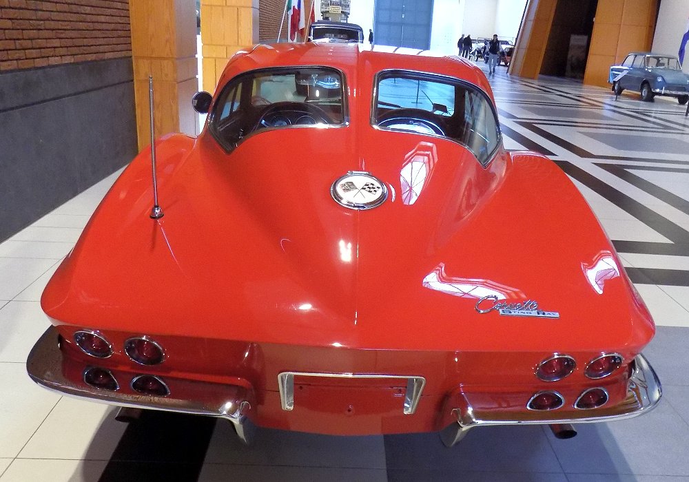 Chevrolet Corvette Sting-Ray 327 V8 250 HP Split Window