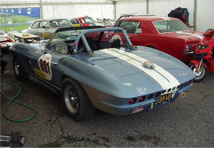 Chevrolet Corvette Sting Ray Convertible 375 HP