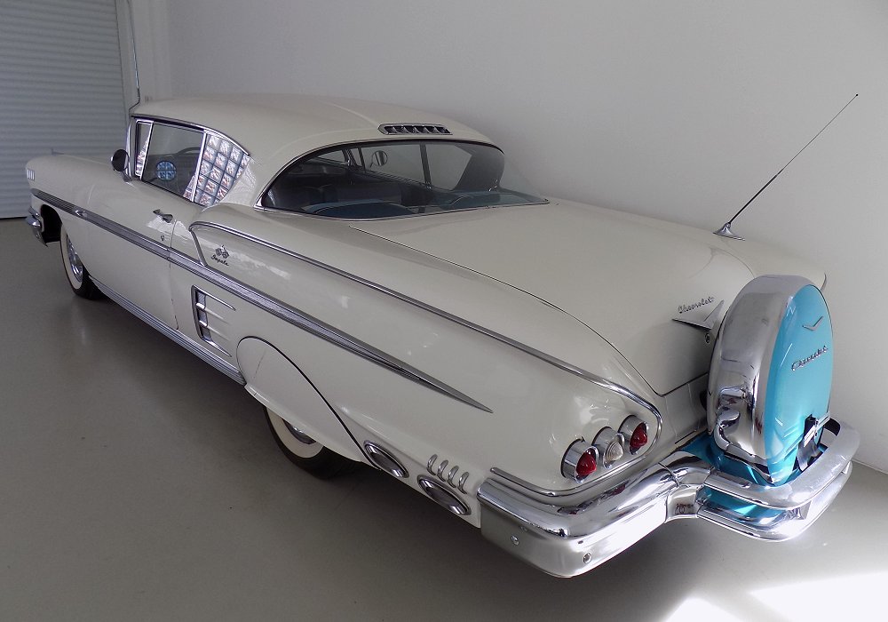 Chevrolet Impala Sport Coupe 230 HP