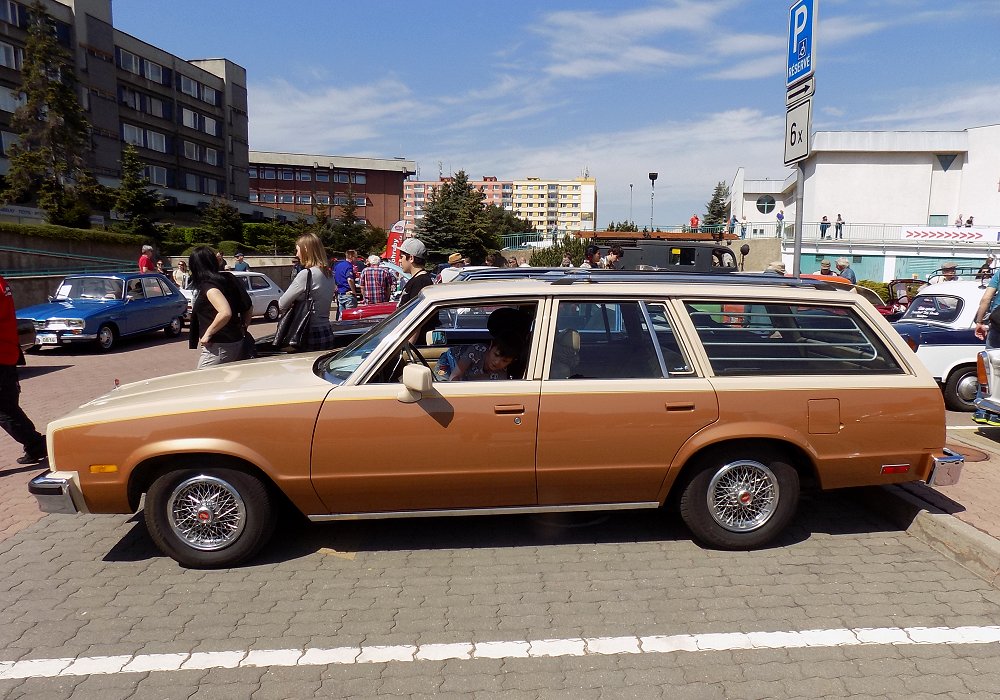 Chevrolet Malibu Classic Station Wagon 4.4