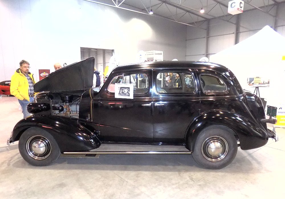 Chevrolet Master DeLuxe