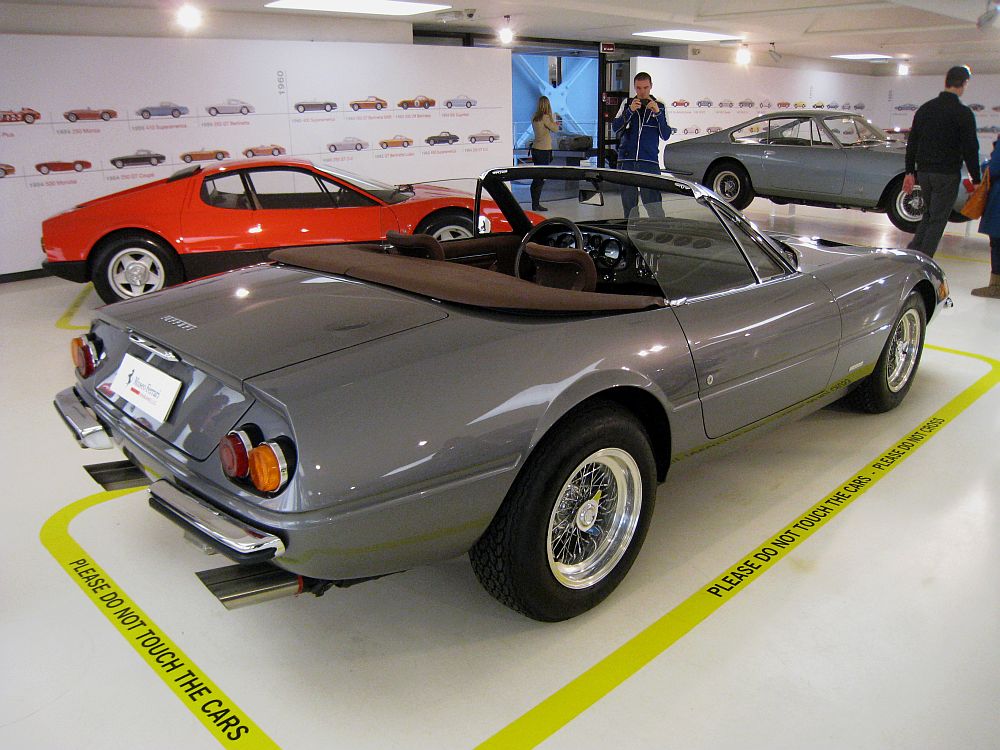 Ferrari 365 GTS4