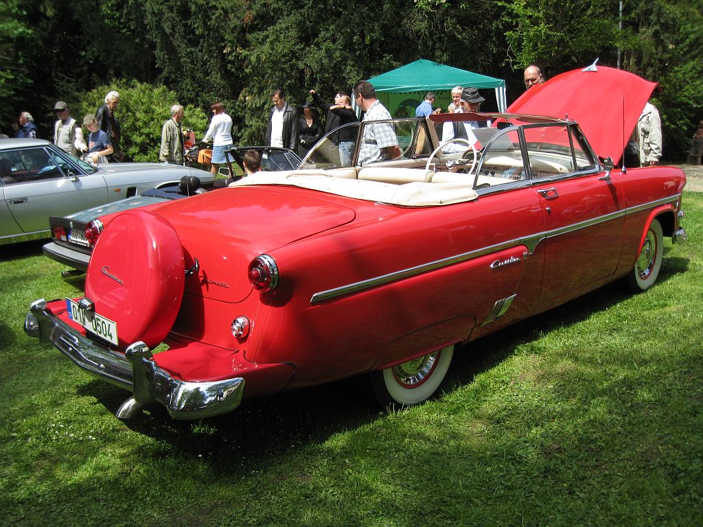 Ford Crestline Sunliner Convertible V8 130 HP