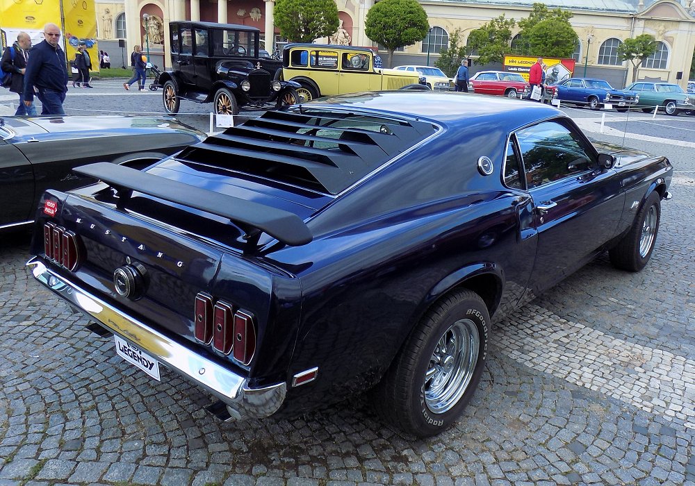 Ford Mustang Mach I Boss 302