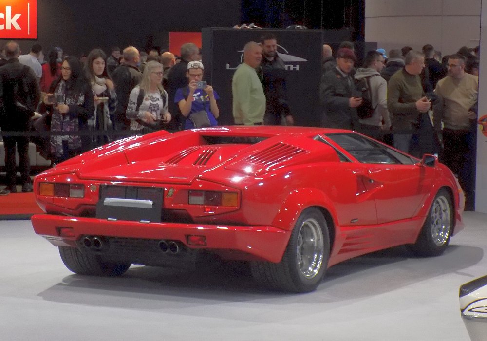 Lamborghini Countach 25th Anniversary