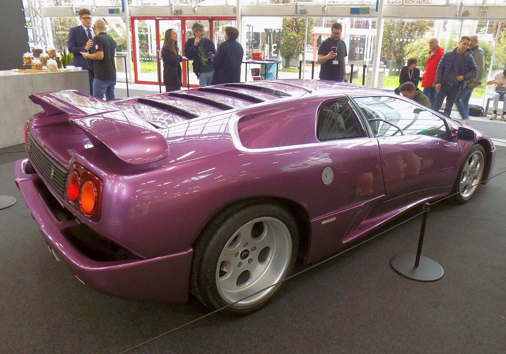 Lamborghini Diablo SE30