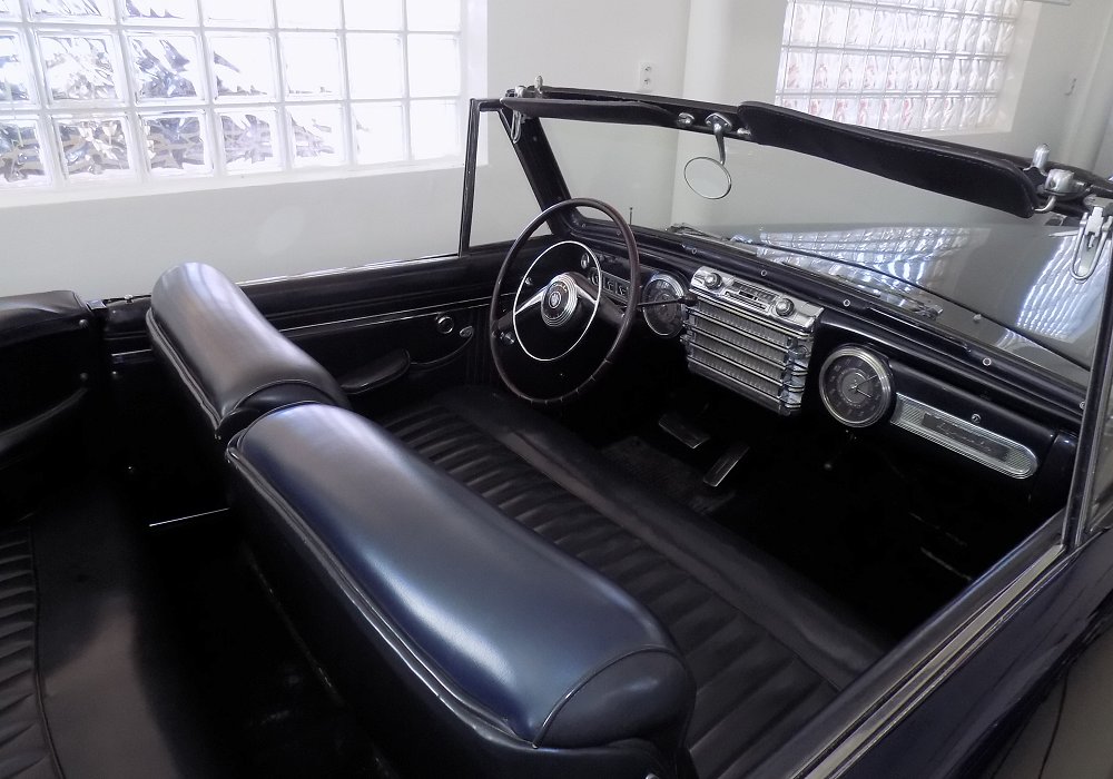 Lincoln Continental Cabriolet