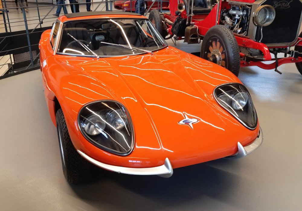 Marcos 1600 GT