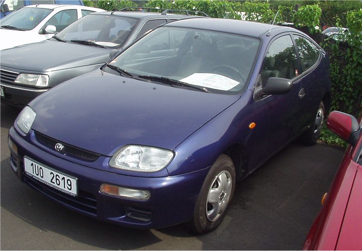 Mazda 323 C 1.4 Mazda 323 C 1.4