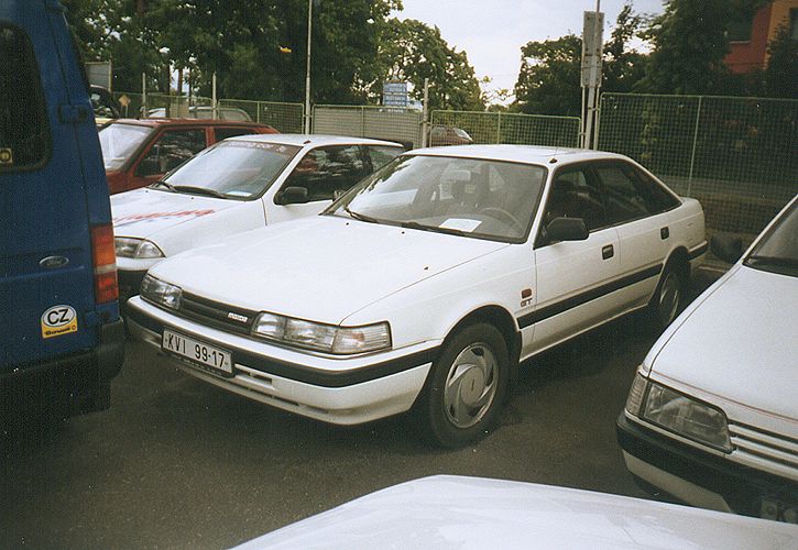 Mazda 626 GT 2.0i 16v Mazda 626 GT 2.0i 16v