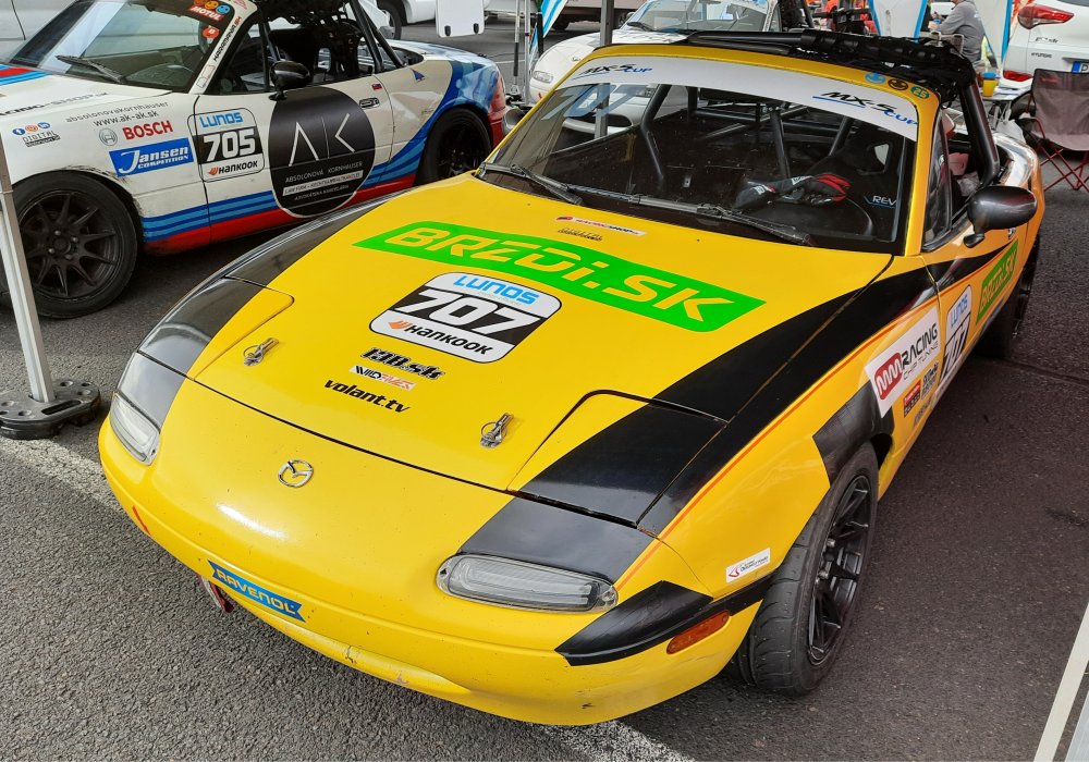 Mazda MX-5 1.6 Cup Mazda MX-5 1.6 Cup