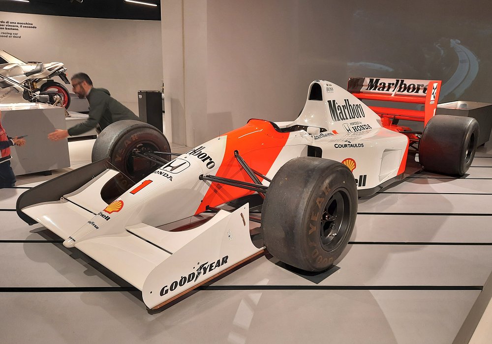 McLaren MP4/7 Honda F1 McLaren MP4/7 Honda F1