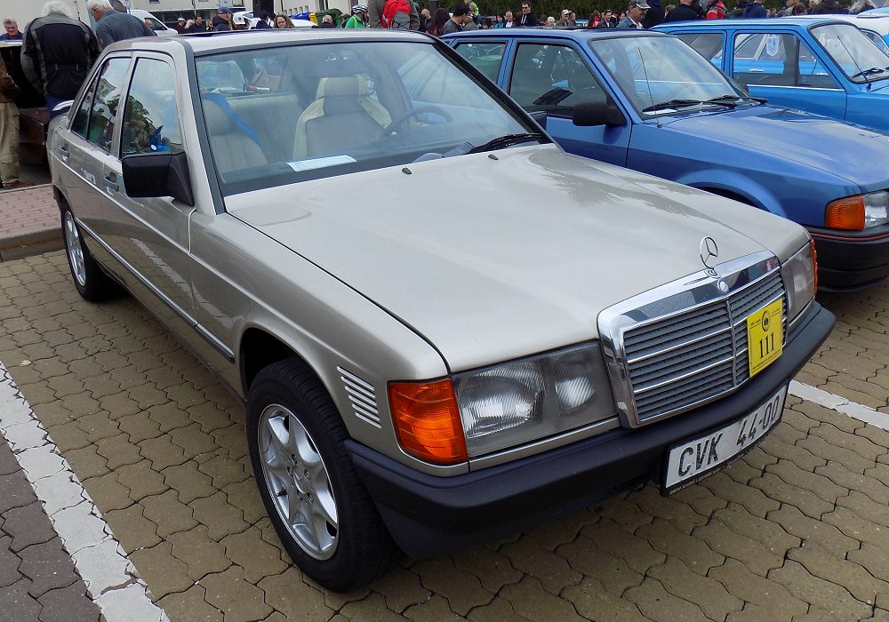 Mercedes-Benz 190 D
