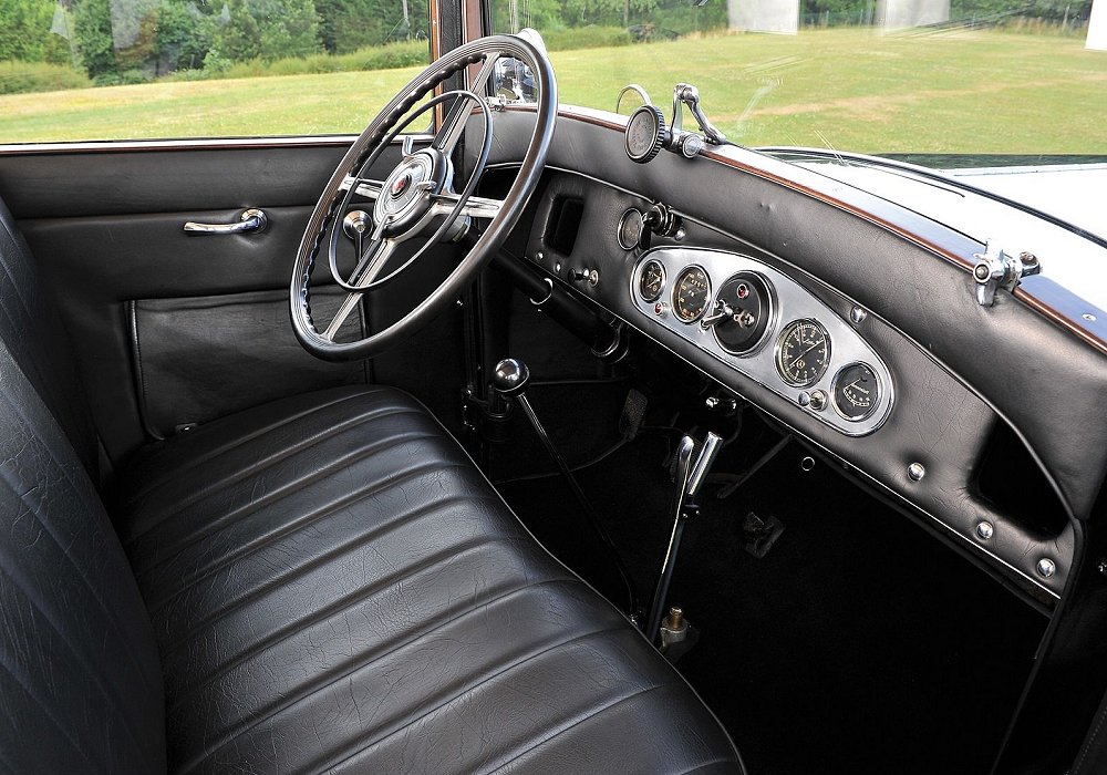 Mercedes-Benz 500 Nürburg Pullman Limousine