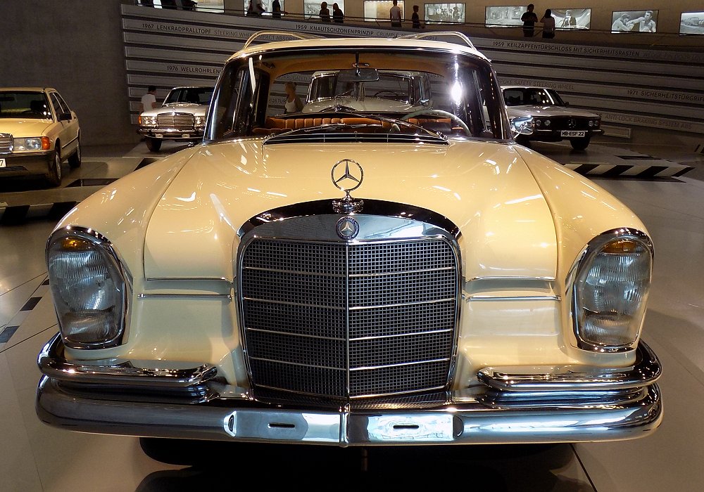 Mercedes-Benz 220 Sb Automatic