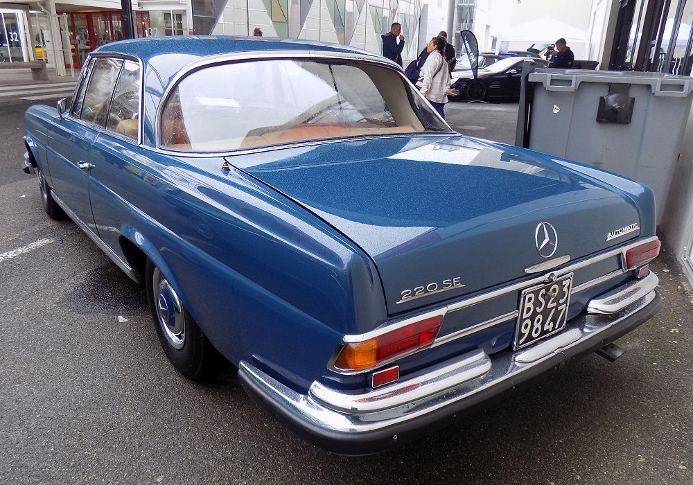 Mercedes-Benz 220 SE Coupé Automatic
