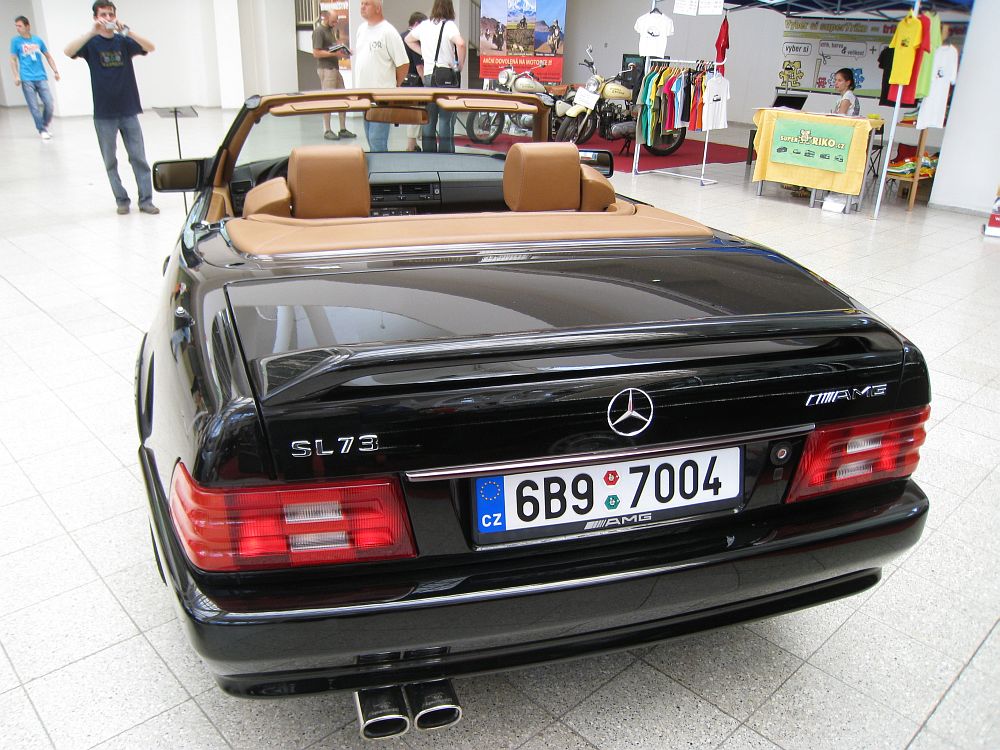 Mercedes-Benz SL 320