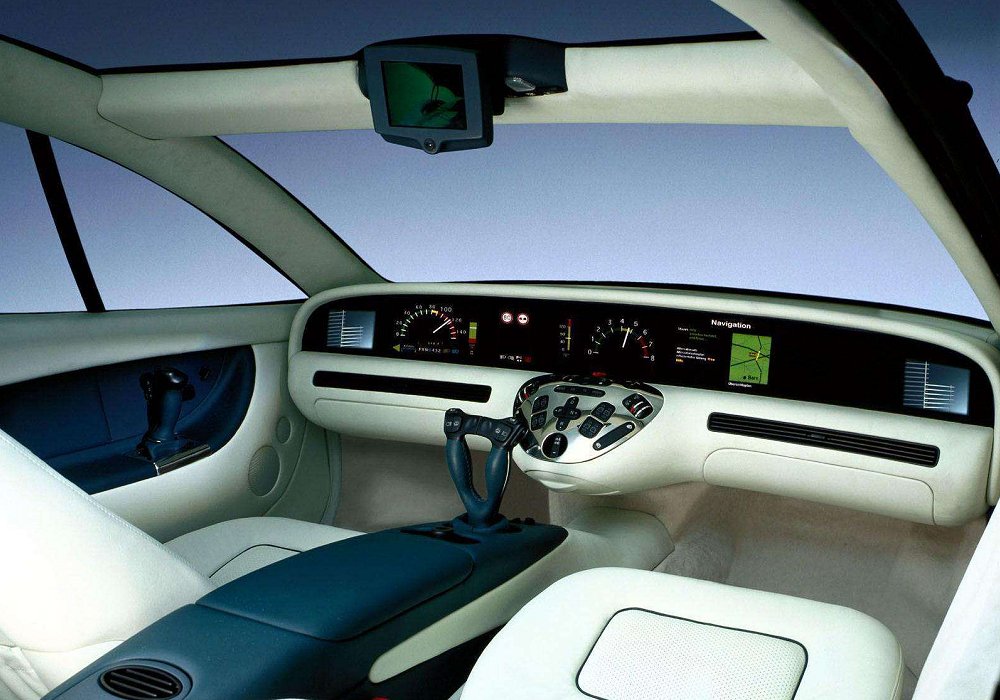 Mercedes-Benz F 200 Imagination