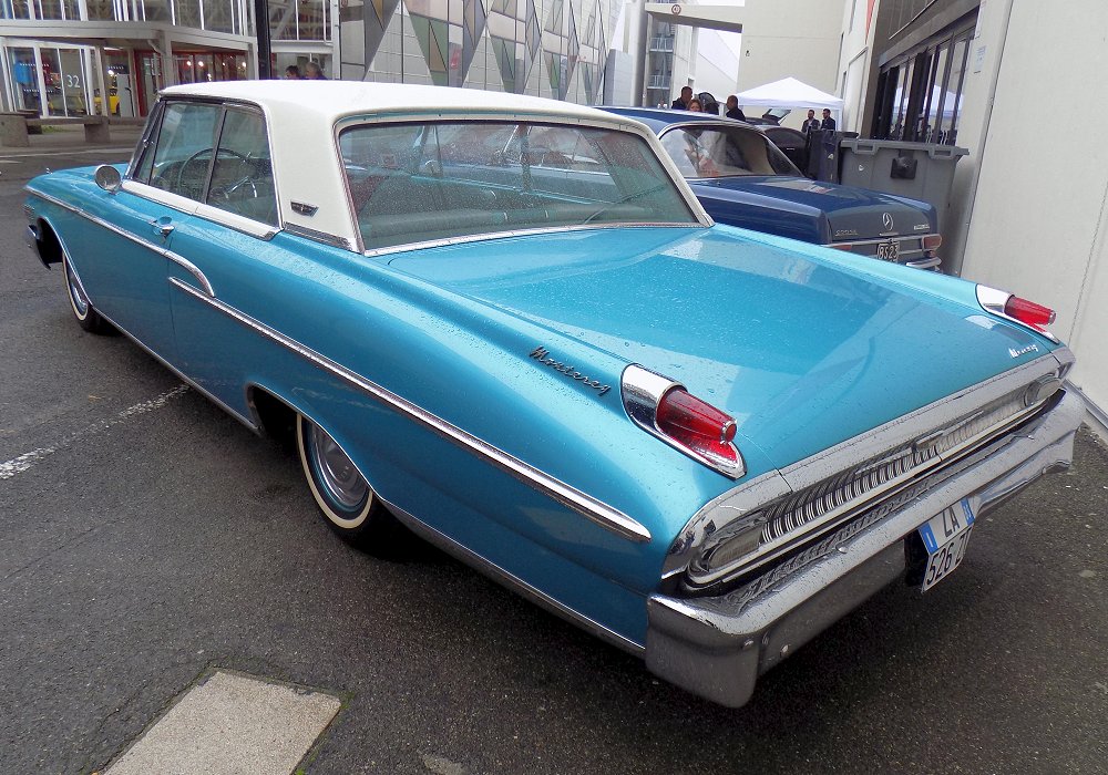 Mercury Monterey Custom V8 352